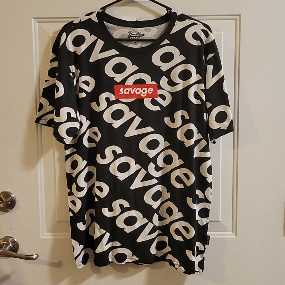 Short-sleeved T-shirt